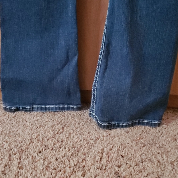 24×32 Miss Me Bootcut - Picture 5 of 6